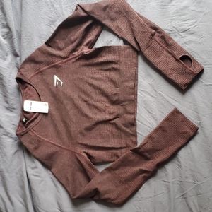 GymShark Vital Seamless Long Sleeve Crop Top